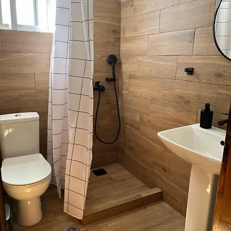 Lamar Fogadó Órmos Prínou